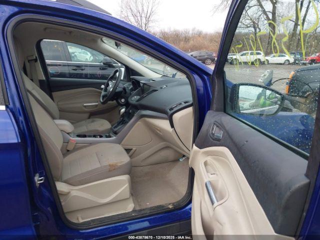 Ford Escape Se Image 6