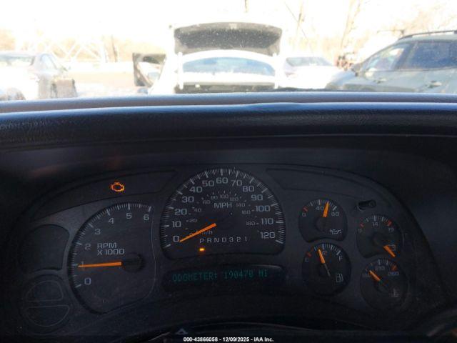 Chevrolet Silverado 1500 Work Truck Image 7