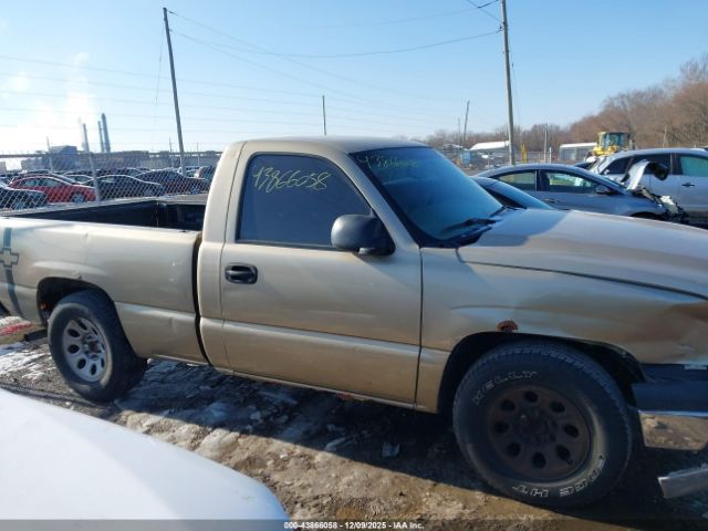 Chevrolet Silverado 1500 Work Truck Image 9