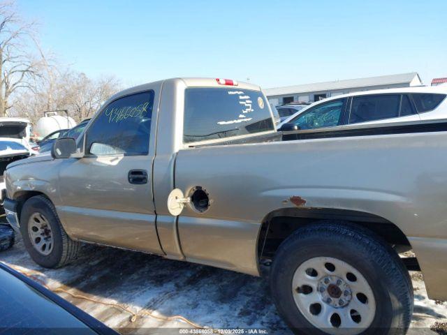 Chevrolet Silverado 1500 Work Truck Image 12