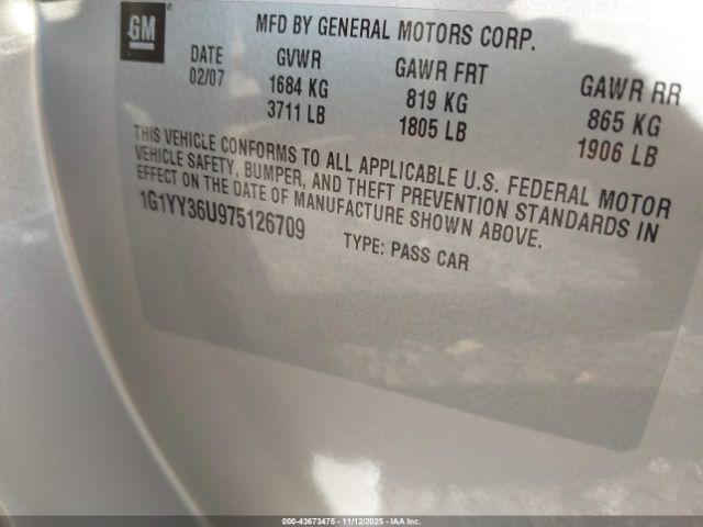 Chevrolet Corvette Image 9