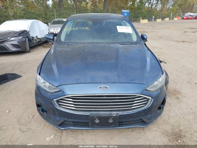 Ford Fusion Se Image 6