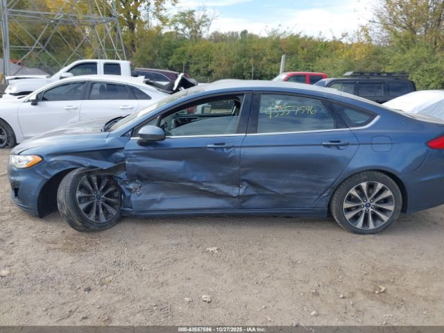 Ford Fusion Se Image 11