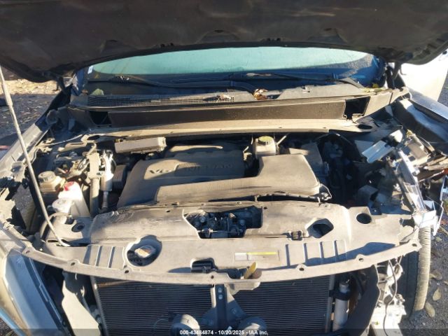 Nissan Pathfinder Sv 2wd Image 5