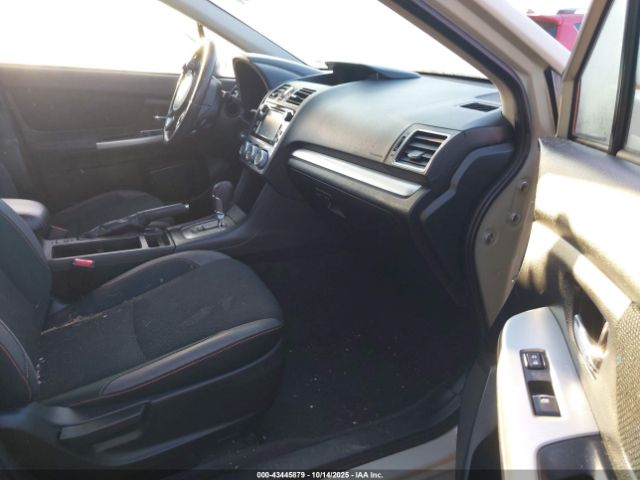 Subaru Crosstrek 2.0i Premium Image 3