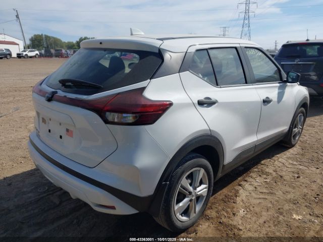 Nissan Kicks S Xtronic Cvt Image 4