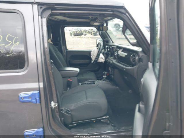 Jeep Wrangler Sport Altitude 4x4 Image 5