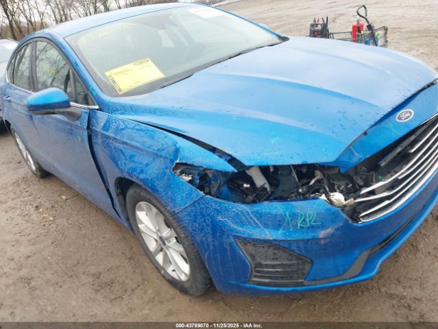 Ford Fusion Se Image 4