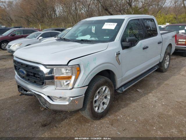 Ford F-150 Xlt Image 2