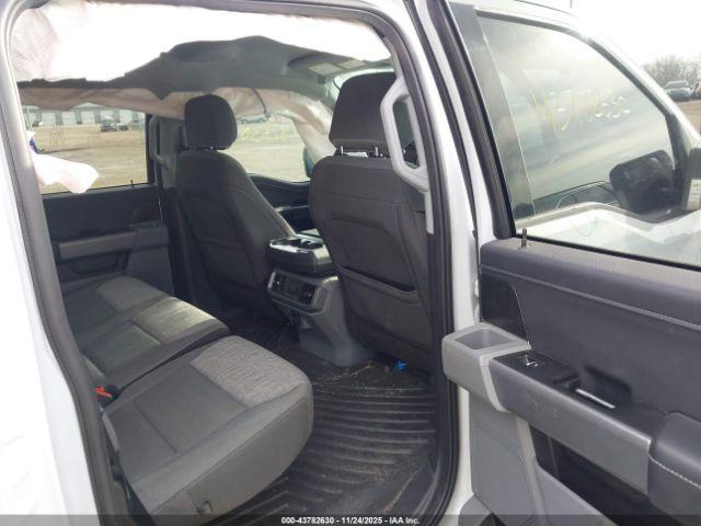 Ford F-150 Xlt Image 12
