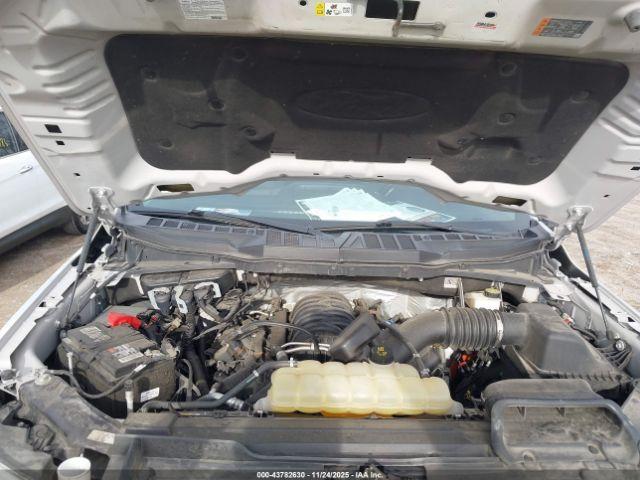 Ford F-150 Xlt Image 8