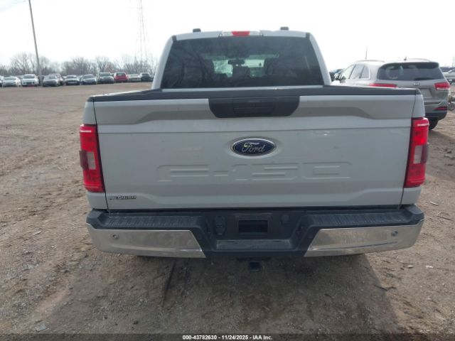 Ford F-150 Xlt Image 14