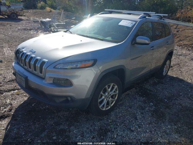Jeep Cherokee Latitude Image 2