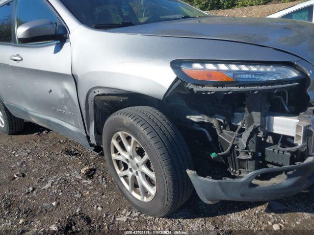 Jeep Cherokee Latitude Image 5