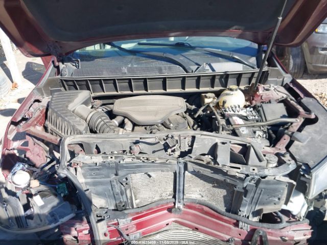 GMC Acadia Denali Image 7