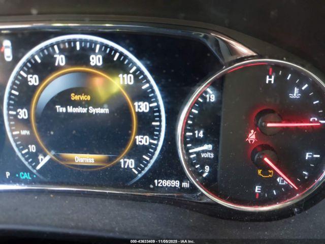 GMC Acadia Denali Image 14