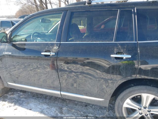 Toyota Highlander Limited V6 Image 13