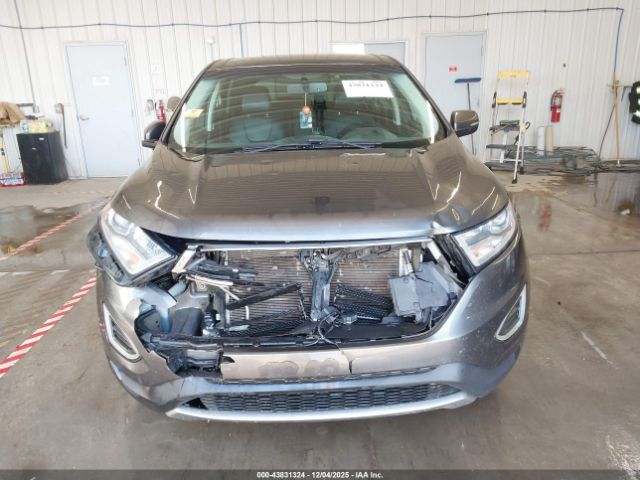 Ford Edge Titanium Image 12