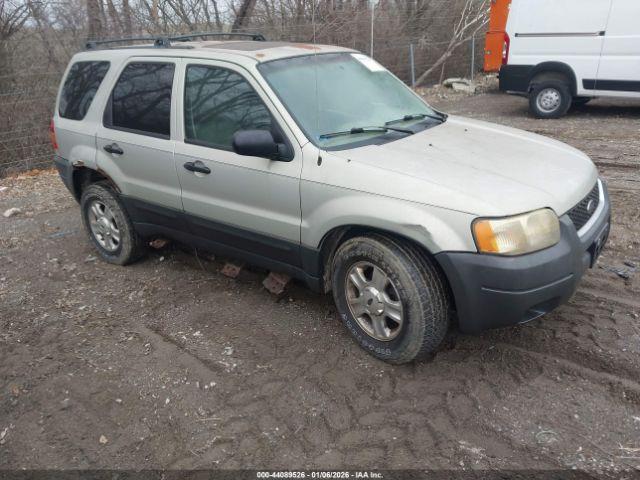  Salvage Ford Escape