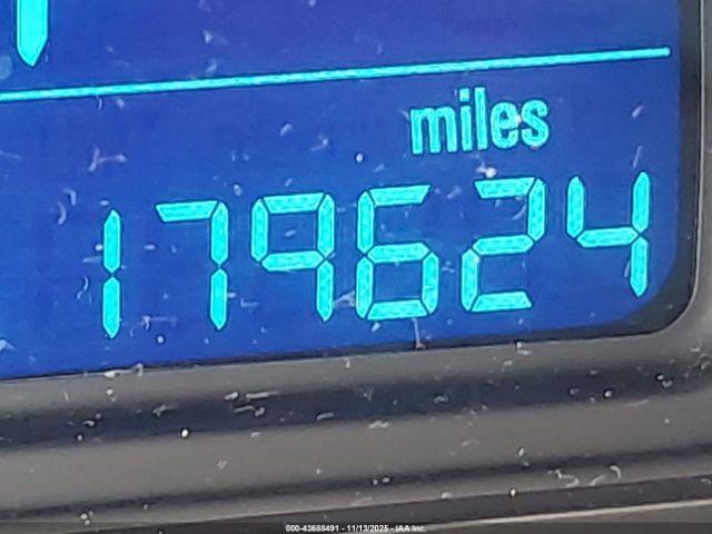 Chevrolet Trax Lt Image 9