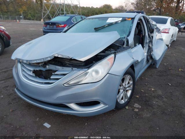 Hyundai SONATA Gls Image 3