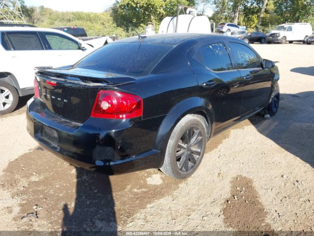 Dodge Avenger Image 8