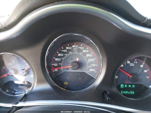 Dodge Avenger Image 4