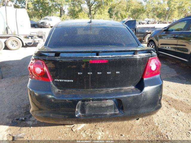 Dodge Avenger Image 16