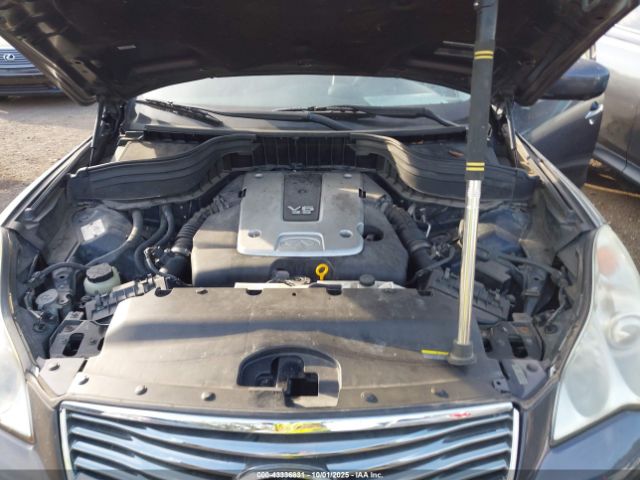 INFINITI Ex Journey Image 8