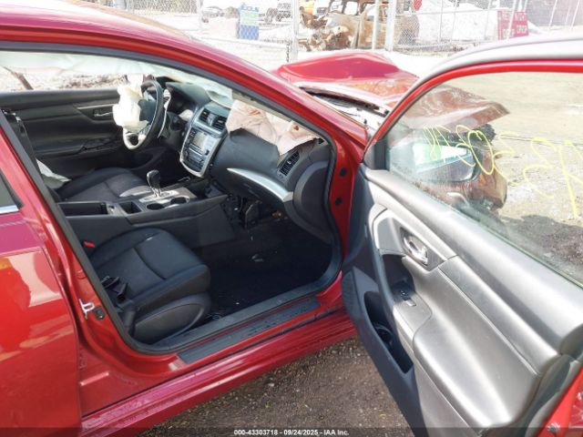 Nissan Altima 2.5 Sr Image 8