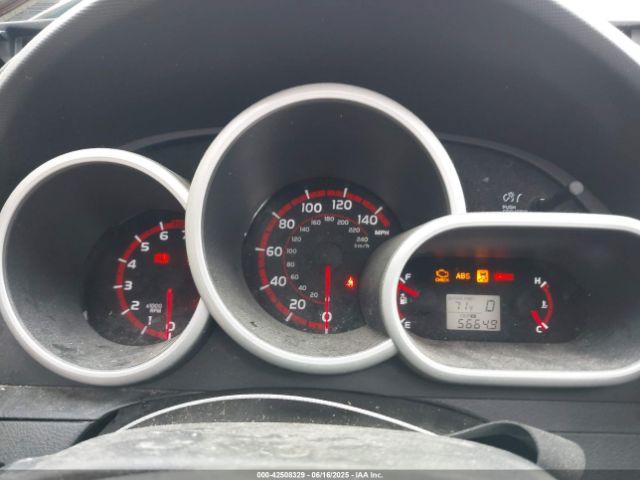 Toyota Matrix S Image 11