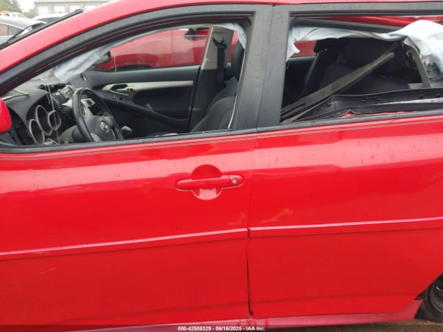 Toyota Matrix S Image 8