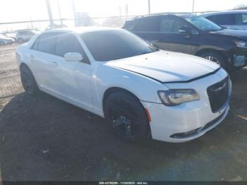  Salvage Chrysler 300
