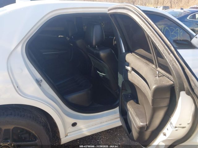 Chrysler 300 300s Image 12