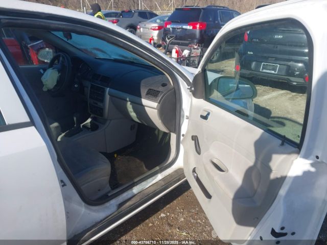 Chevrolet Cobalt Ls Image 4