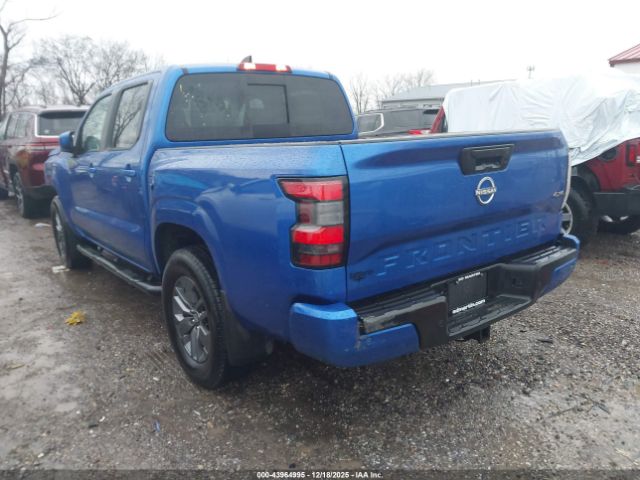 Nissan Frontier Sv 4x4 Image 9