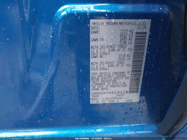 Nissan Frontier Sv 4x4 Image 7