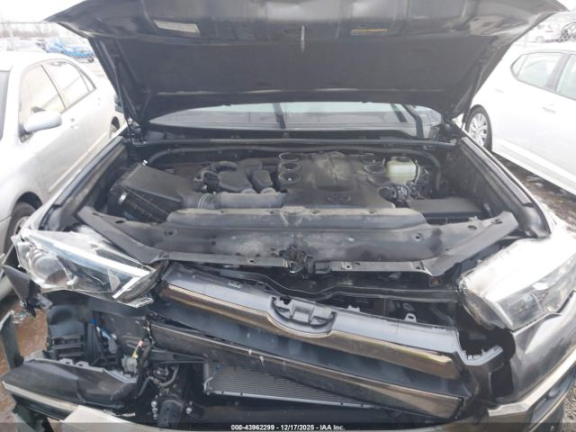 Toyota 4Runner Limited Nightshade Image 15