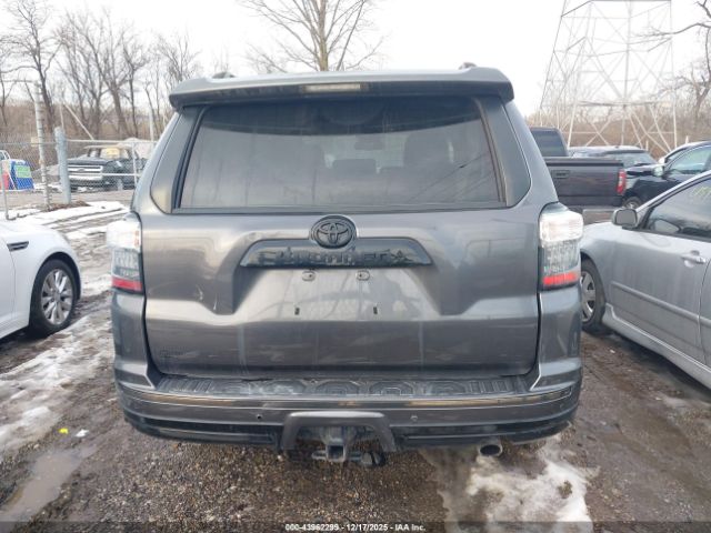 Toyota 4Runner Limited Nightshade Image 4