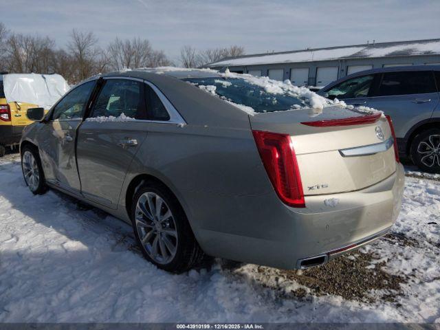 Cadillac XTS Luxury Image 2