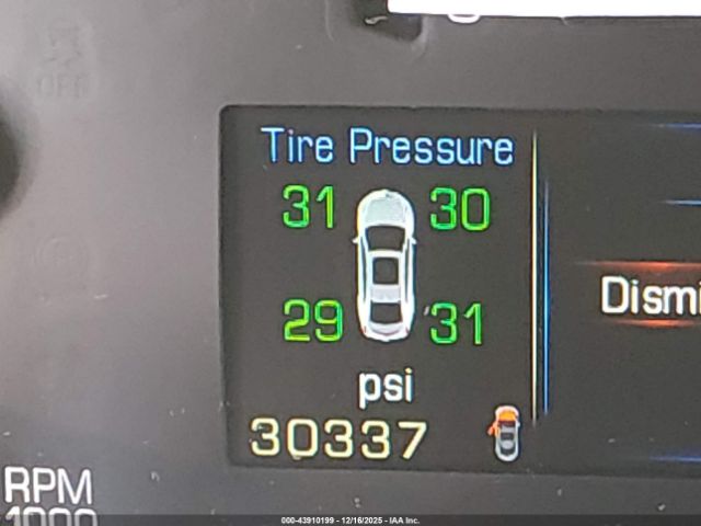 Cadillac XTS Luxury Image 11