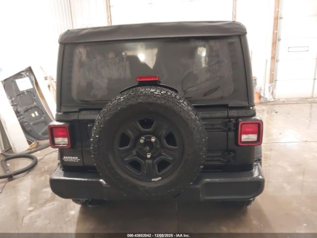 Jeep Wrangler Sport 4x4 Image 15