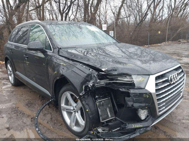 Audi Q7 55 Premium Image 9