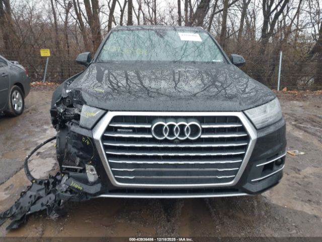 Audi Q7 55 Premium Image 16
