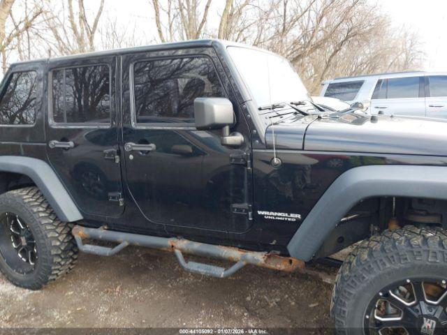 Jeep Wrangler Sport Image 13