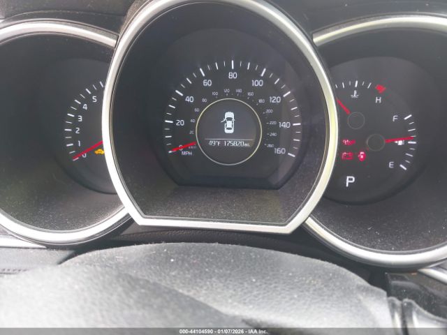 Kia Optima Ex Image 5