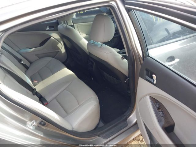 Kia Optima Ex Image 6