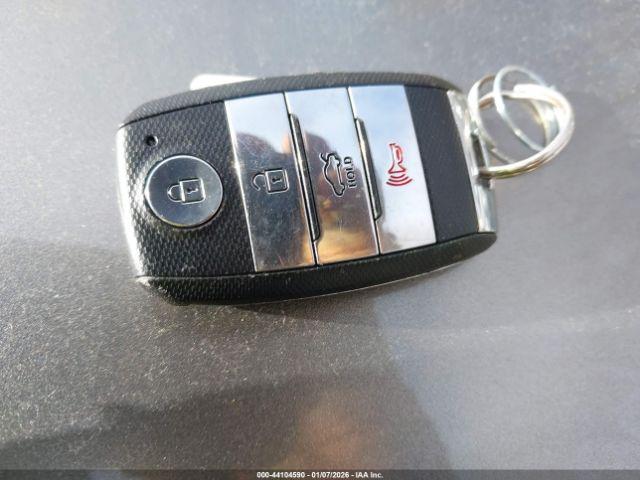 Kia Optima Ex Image 8