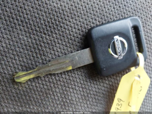 Nissan Frontier S Image 11