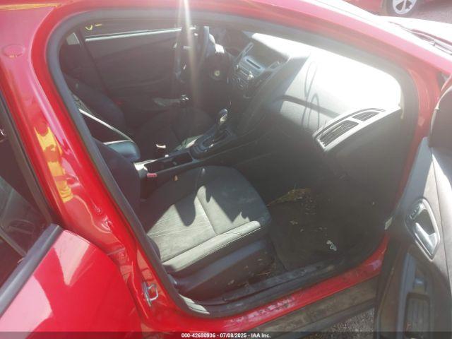 Ford Focus Se Image 12